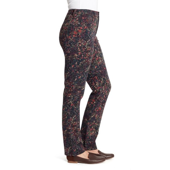 Gloria Vanderbilt Tapered Leg Floral Jeans - Picture 2 of 9